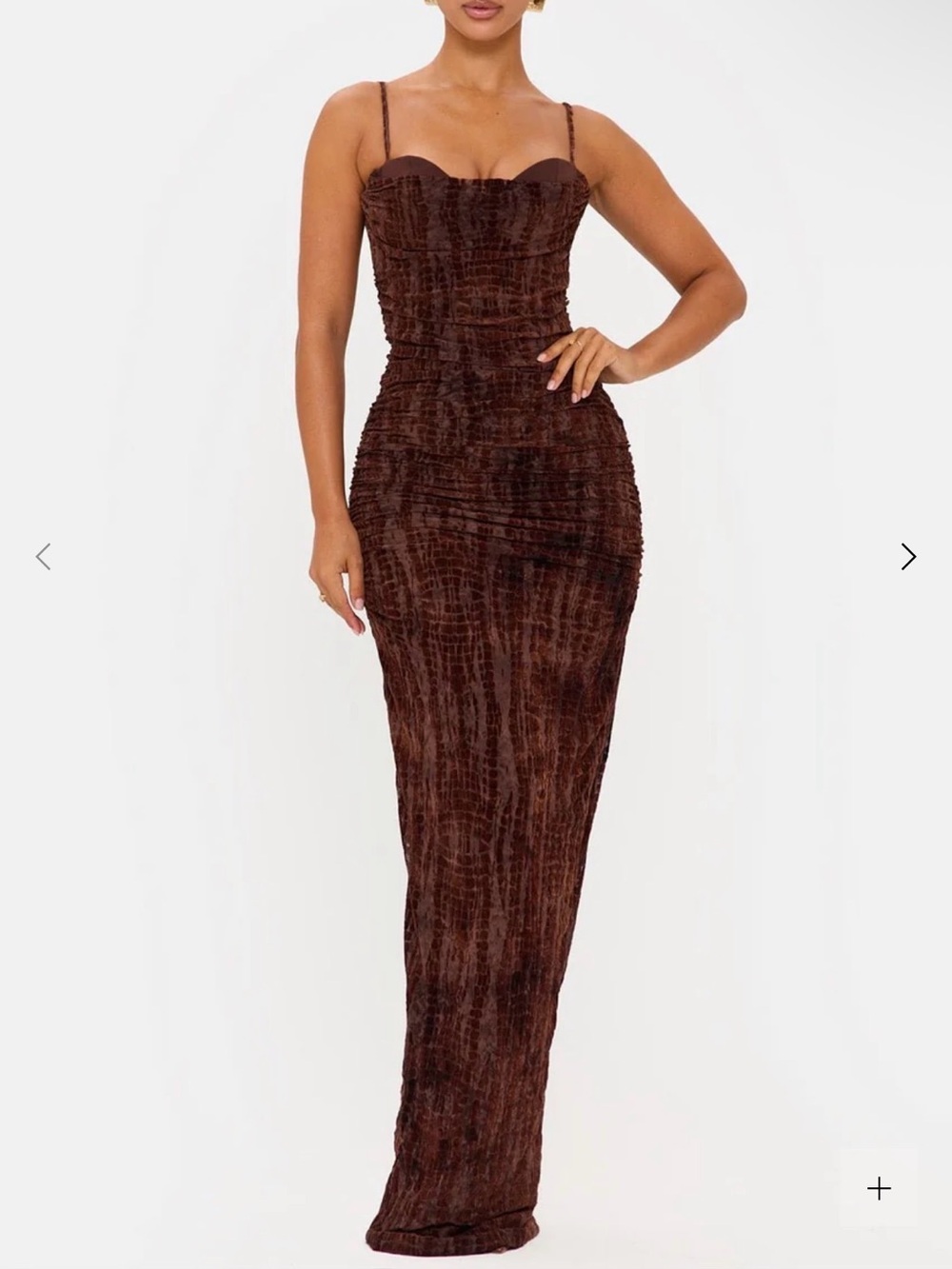 AMORE
Devore cupped maxi dress